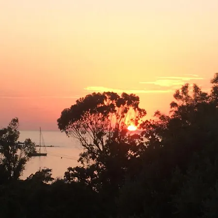 別荘 Plein Soleil- D'argent A 150 M - 150 M From コティ・シアヴァーリ