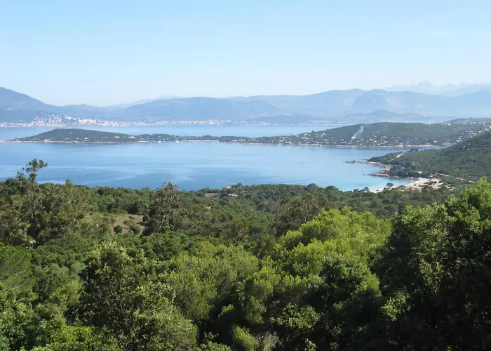 Plein Soleil- D'argent A 150 M - 150 M From 科蒂基亚瓦里