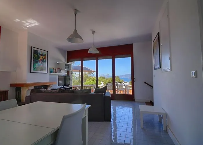 Plein Soleil- D'argent A 150 M - 150 M From *